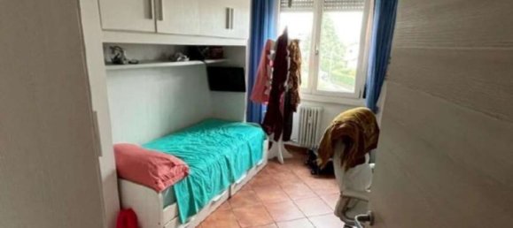 Квартира с 4 комнатами в Ломанья, Италия № 5197 6