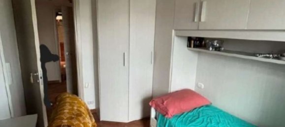 Квартира с 4 комнатами в Ломанья, Италия № 5197 7