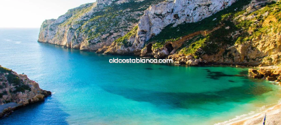 Дом с 3 спальнями в Аликанте, Испания № 70841 11