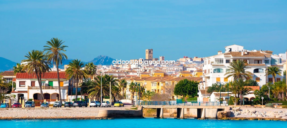 Дом с 3 спальнями в Аликанте, Испания № 70841 12