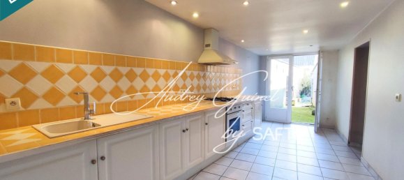 2 Schlafzimmer Haus in Vienne, France, Nr. 326745 4