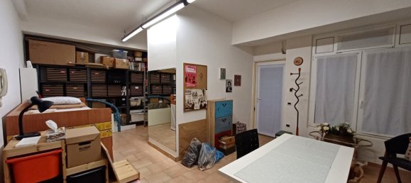 1 room Commercial property in Milan, Italy No. 311258 4