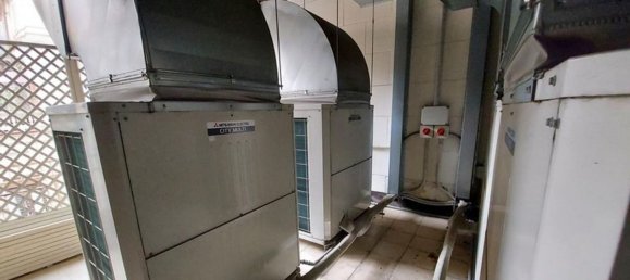 1730m² Office in Turin, Italy No. 371547 18