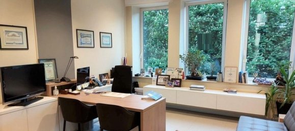 1730m² Office in Turin, Italy No. 371547 8