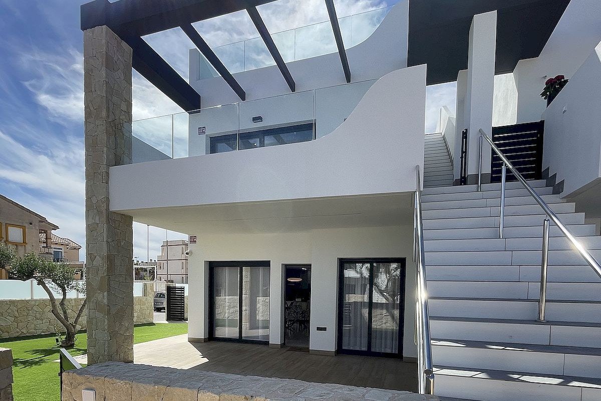 Moradia em banda T3 em Orihuela, Spain N.º 13630