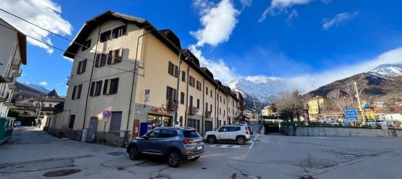 1 bedroom Apartment in Bardonecchia, Italy No. 329517 4