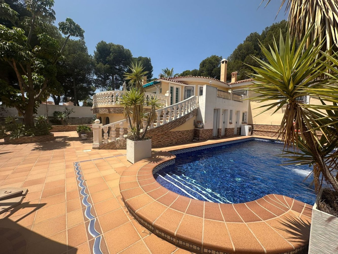 7 bedrooms House in La Nucia, Spain No. 158218