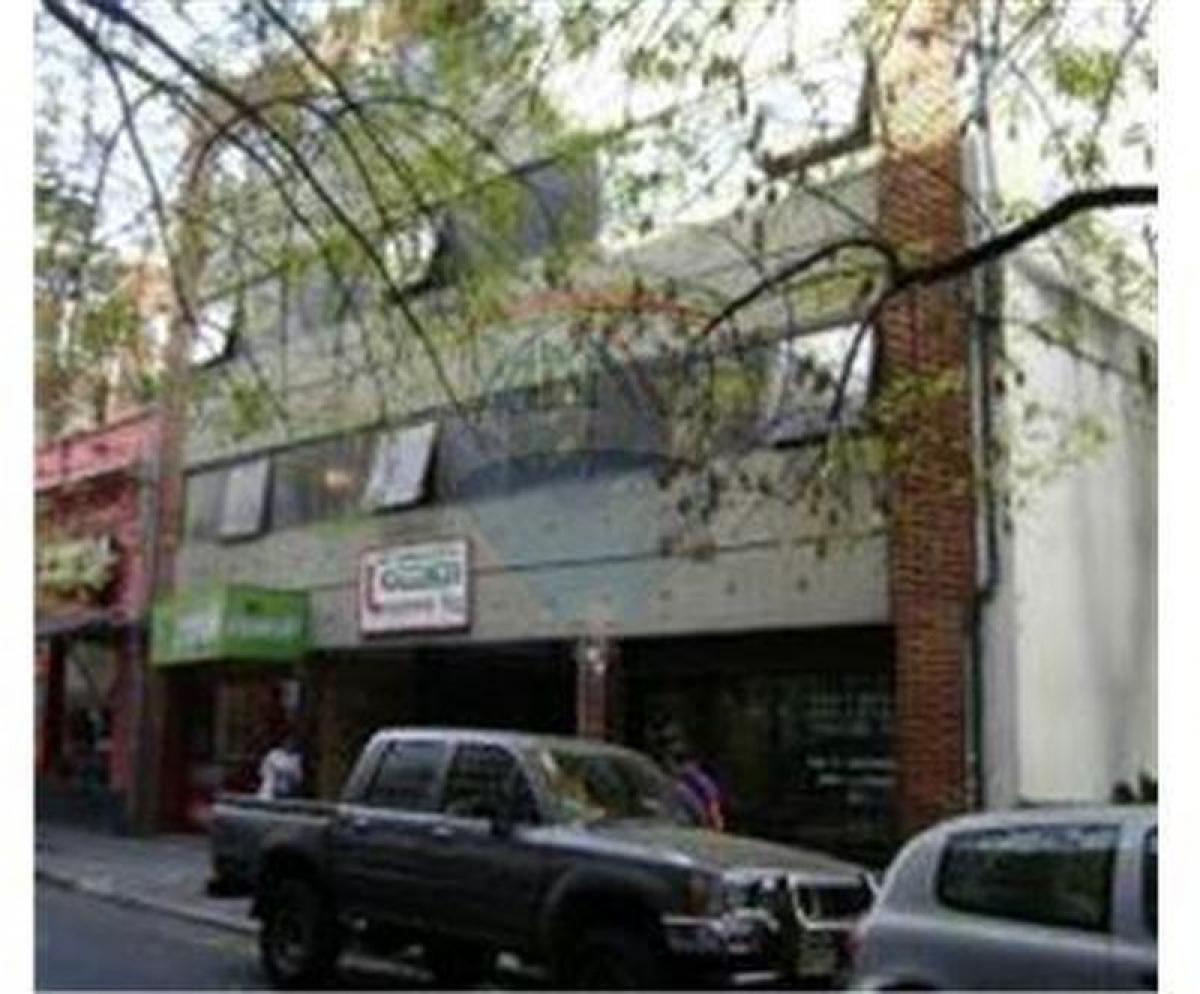  مستودع في Buenos Aires, Argentina 24متر مربع رقم 106456