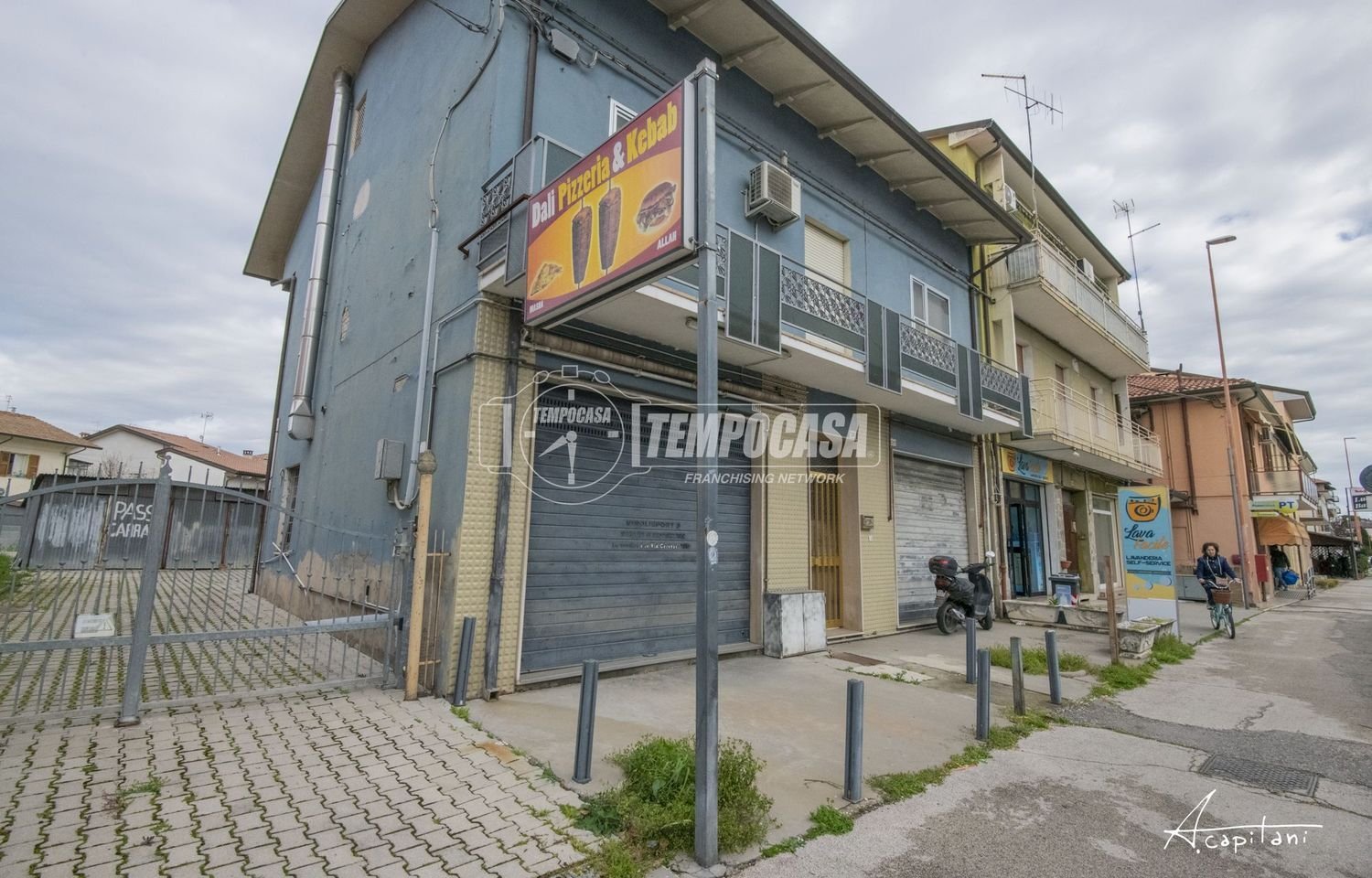 240m² Building in Cesena, Italy No. 259851
