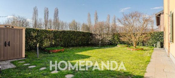 3-salle Appartement à Vimercate, Italy No. 50383 5