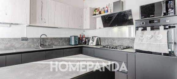 3-salle Appartement à Vimercate, Italy No. 50383 8