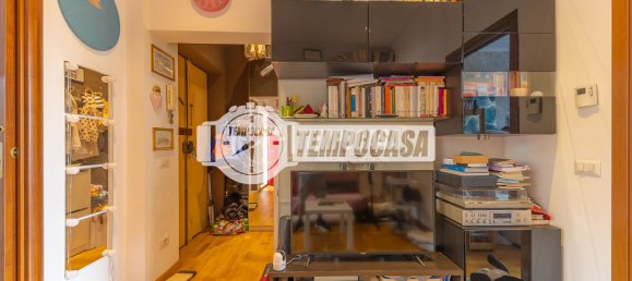 1 bedroom Apartment in Rome, Italy No. 328699 13