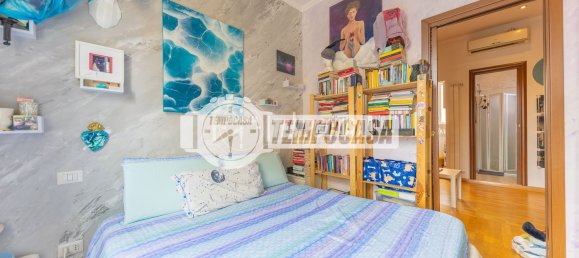 1 bedroom Apartment in Rome, Italy No. 328699 3