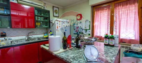 3 bedrooms Apartment in Rome, Italy No. 54044 8