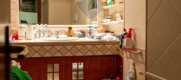 3 bedrooms Apartment in Rome, Italy No. 54044 10