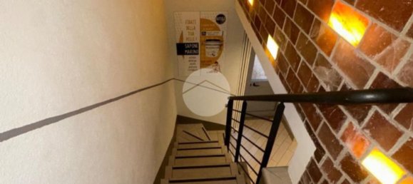 134m² Commercial property in Turin, Italy No. 67960 14