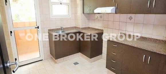 854.4m² Building in Dubai Investment Park, UAE No. 1897 11