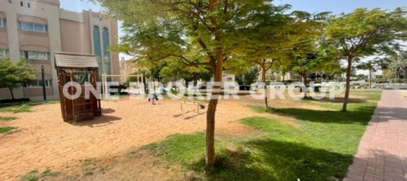 854.4m² Building in Dubai Investment Park, UAE No. 1897 3