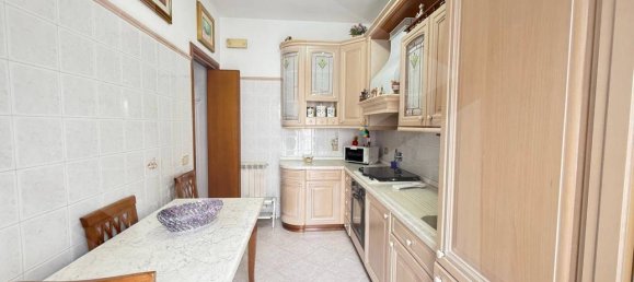 4-salle Appartement à Rome, Italy No. 25547 17