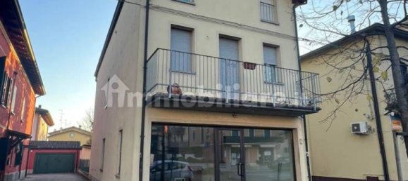 2 bedrooms Apartment in Campegine, Italy No. 213889 10