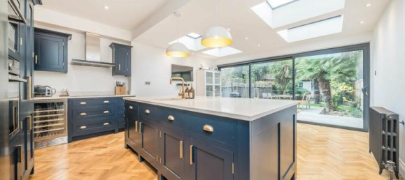 3 chambres Maison à Surbiton, United Kingdom No. 10216 10