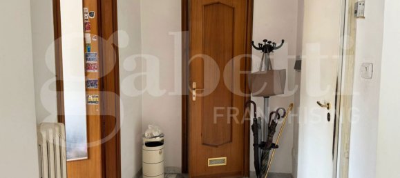 3 Schlafzimmer Wohnung in Nocera Inferiore, Italy, Nr. 263639 9