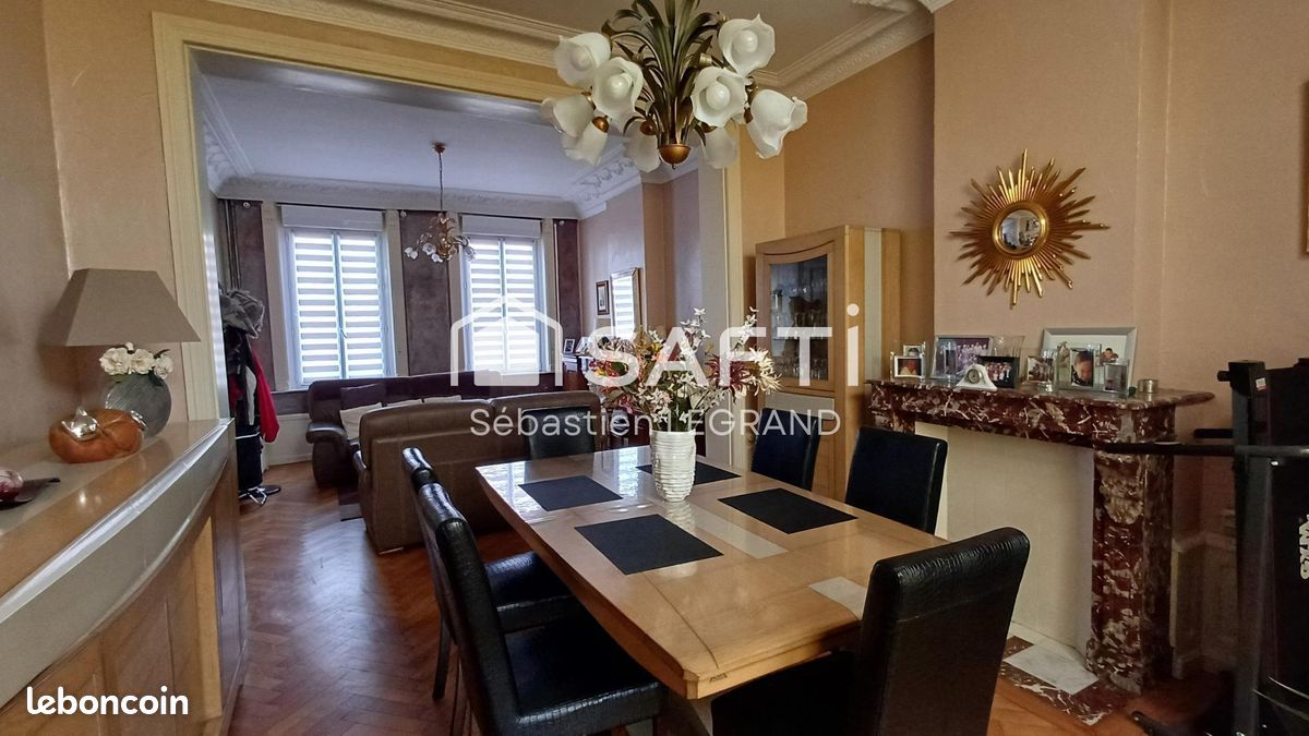 5 chambres Maison à Hénin-Beaumont, France No. 85233