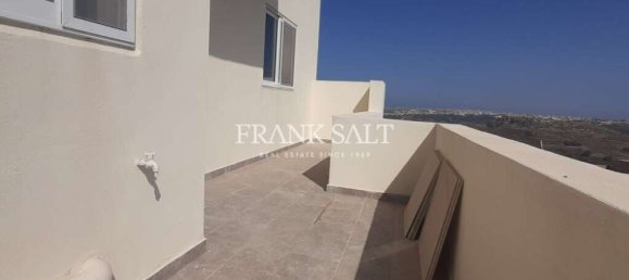 1 chambre Penthouse à Zebbug, Malta No. 5847 4