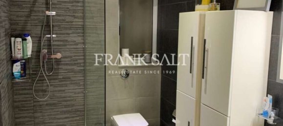 Apartamento de 3 dormitorios en Sliema, Malta No. 10839 8