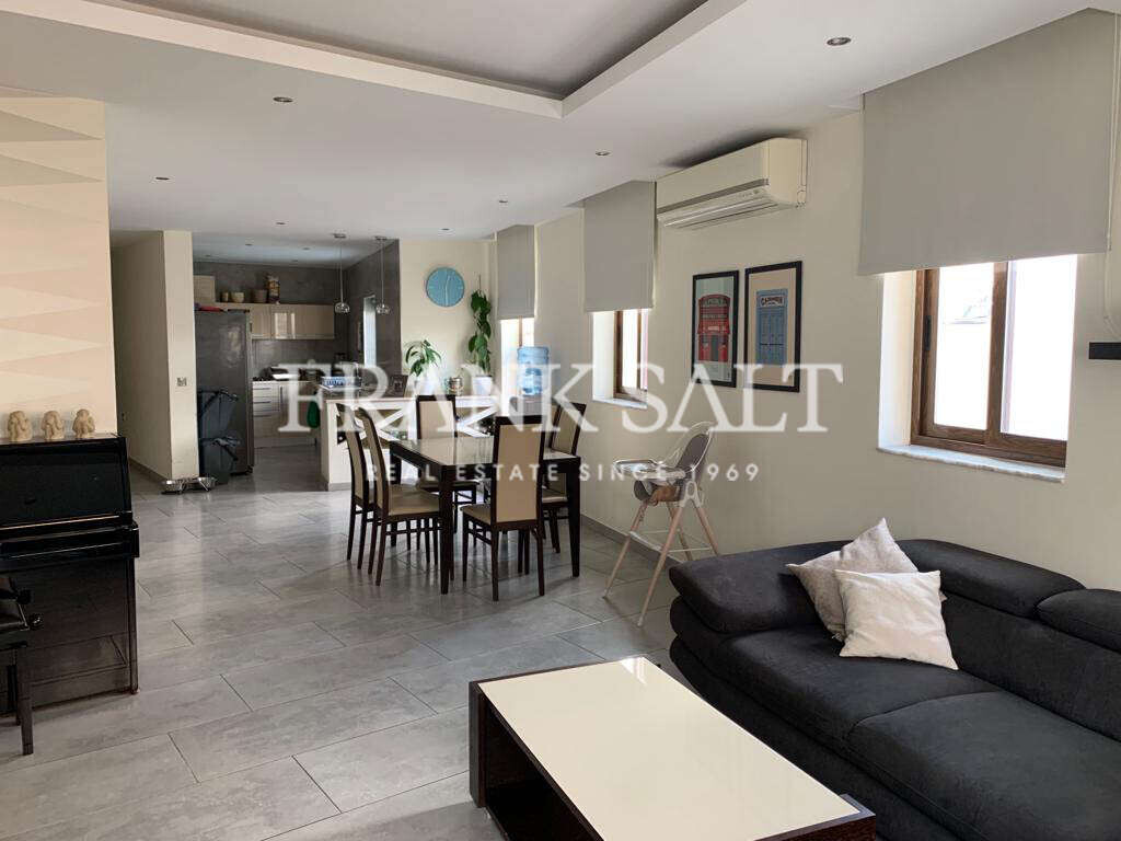 Apartamento de 3 dormitorios en Sliema, Malta No. 10839