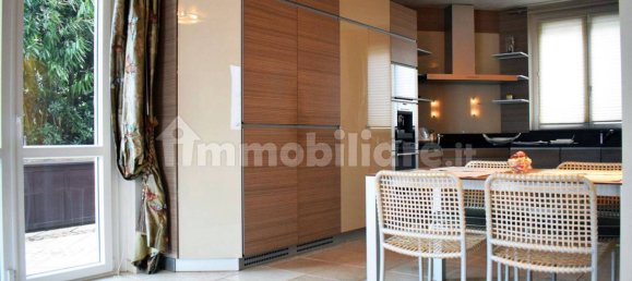 5 bedrooms Apartment in Campione d'Italia, Italy No. 60281 7