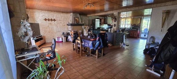 4 chambres Maison de ville à Larivière-Arnoncourt, France No. 301508 2