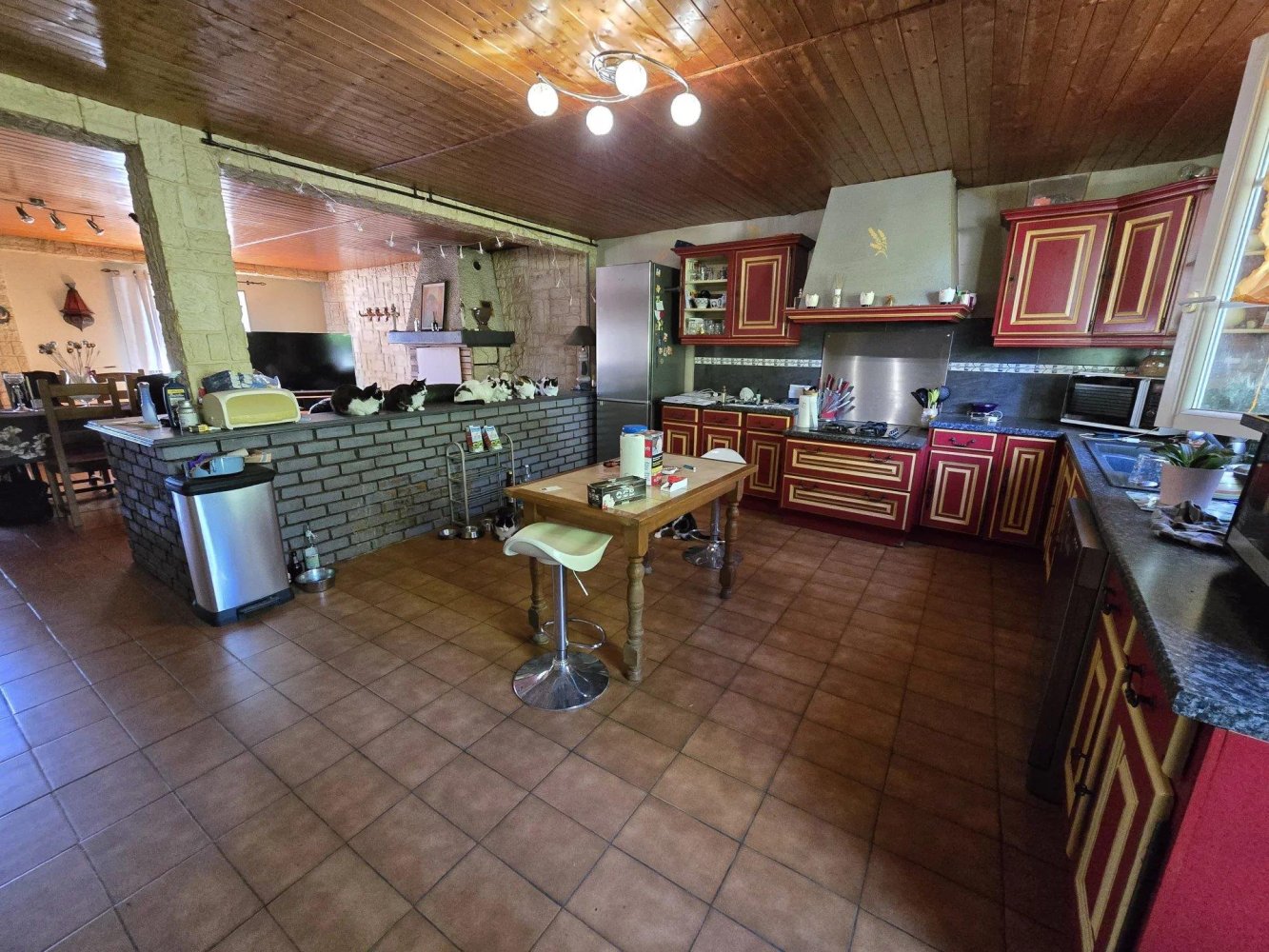 4 chambres Maison de ville à Larivière-Arnoncourt, France No. 301508