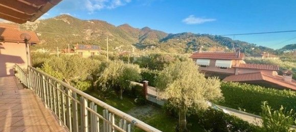 Вилла с 14 комнатами в Серавецца, Италия № 46412 8