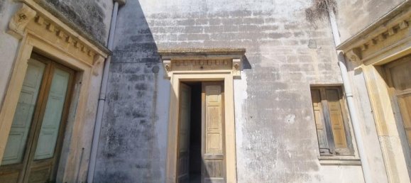 30-Zimmer Gebäude in Squinzano, Italy, Nr. 230734 10