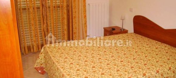 Apartamento de 2 dormitorios en Folignano, Italy No. 197774 4