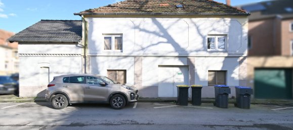 7 rooms Building in Unna, Germany No. 123937 3