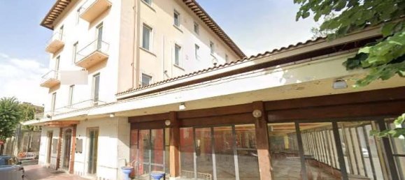 Hotel de 1 habitación en Montecatini Terme, Italy No. 263119 6