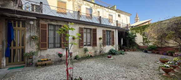 Casa de 6 dormitorios en Mede, Italy No. 364831 13