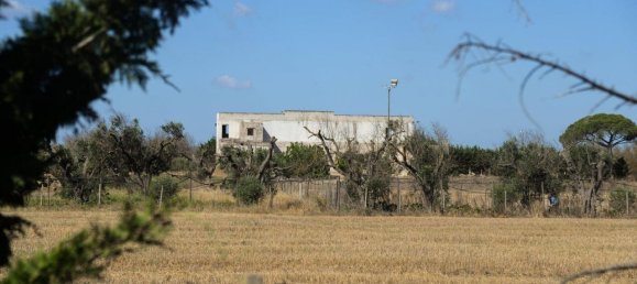 3 bedrooms House in Torchiarolo, Italy No. 371569 27