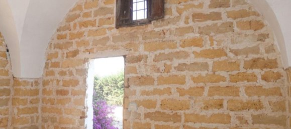 3 bedrooms House in Torchiarolo, Italy No. 371569 3