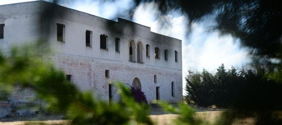 3 bedrooms House in Torchiarolo, Italy No. 371569 11