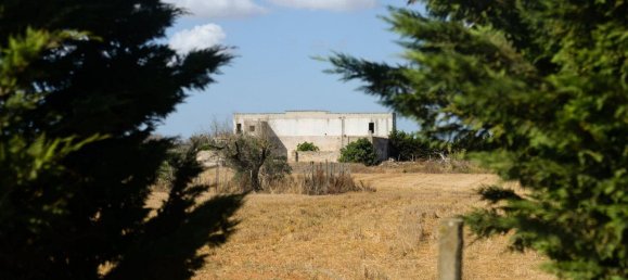 3 bedrooms House in Torchiarolo, Italy No. 371569 24