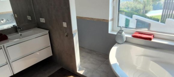 4 Schlafzimmer Villa in Benahavis, Spain, Nr. 42436 19