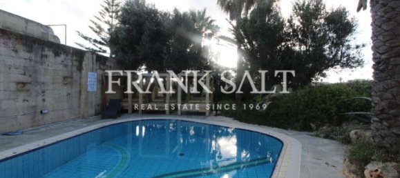 6 bedrooms House in Gharb, Malta No. 706 3