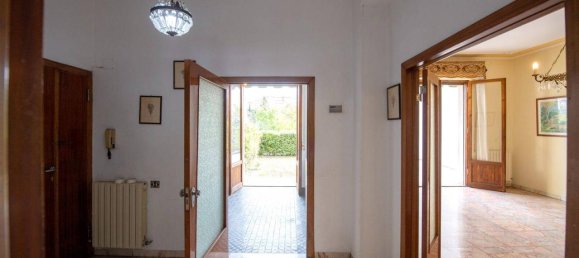 6 rooms Apartment in Siena, Italy No. 73080 12