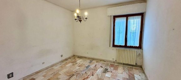 6 rooms Apartment in Siena, Italy No. 73080 9