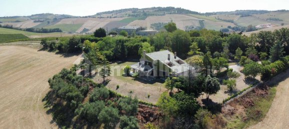 5 bedrooms Villa in Fermo, Italy No. 60284 28