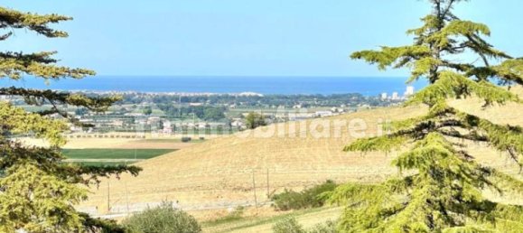 5 bedrooms Villa in Fermo, Italy No. 60284 34