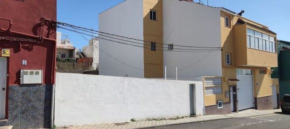 Terrain à San Cristobal de La Laguna, Spain 182m² No. 180419 5